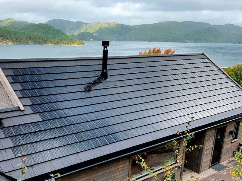 sommerhytte med nye vinduer fra Natre