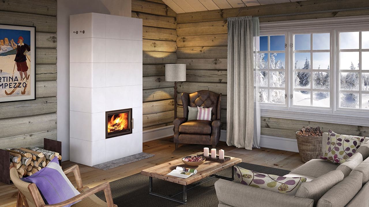 Moderne peis i rustikk hytte.