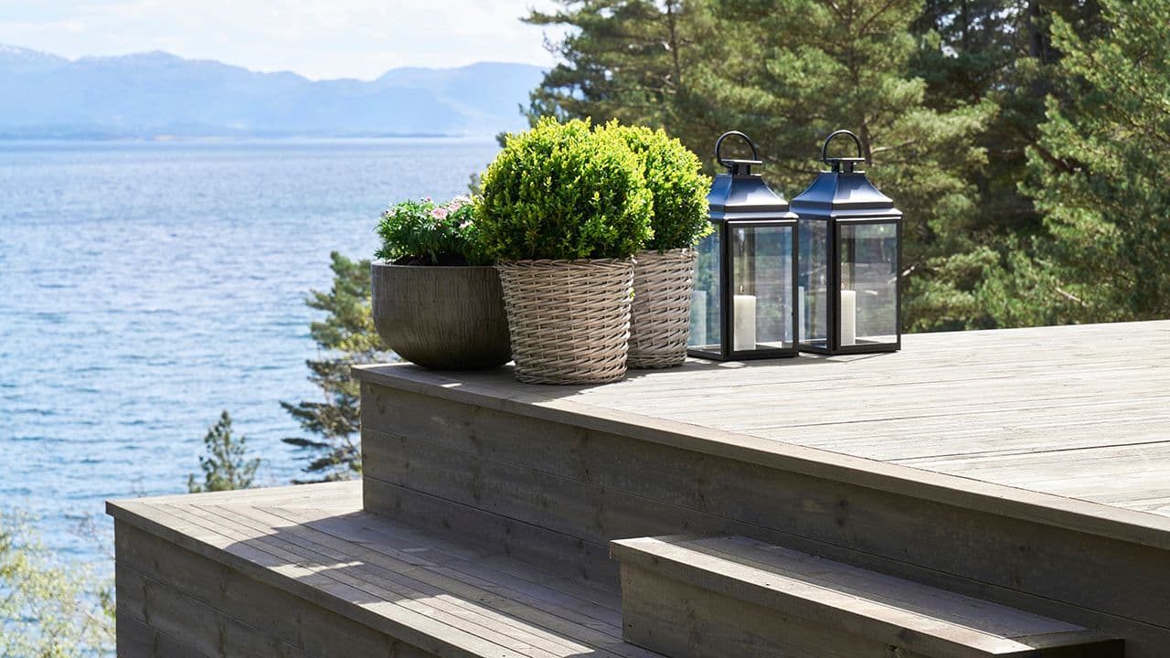 Terrasse med lektegulv fra Talgø.